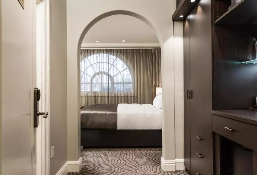 اتاق لوکس با تخت بزرگ, Montecito Inn