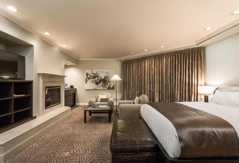 إستوديو قياسى سرير كينج, Montecito Inn