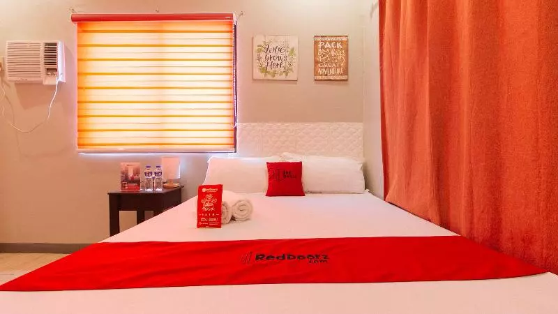 اتاق دلوکس مخصوص معلولین, Red Roof Inn College Station