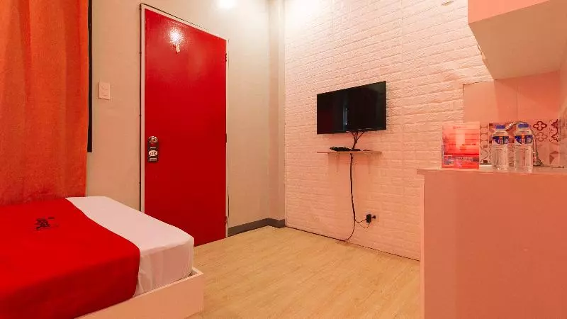 اتاق دلوکس مخصوص معلولین, Red Roof Inn College Station