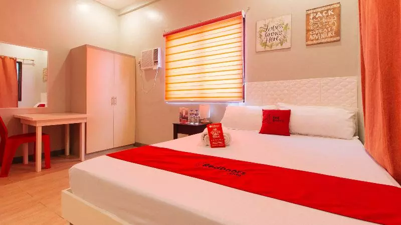 اتاق دلوکس مخصوص معلولین, Red Roof Inn College Station