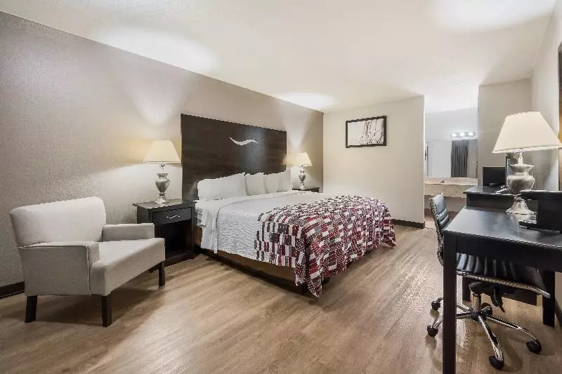 اتاق لوکس, Red Roof Inn College Station