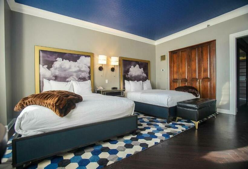 اتاق لوکس, The Goodwin