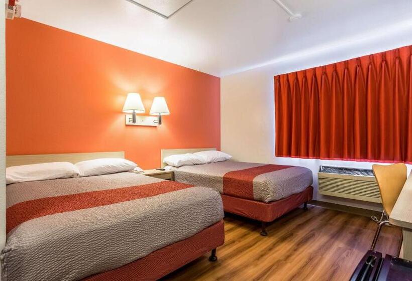 اتاق لوکس چهار تخته, Motel 6 Boise  Airport