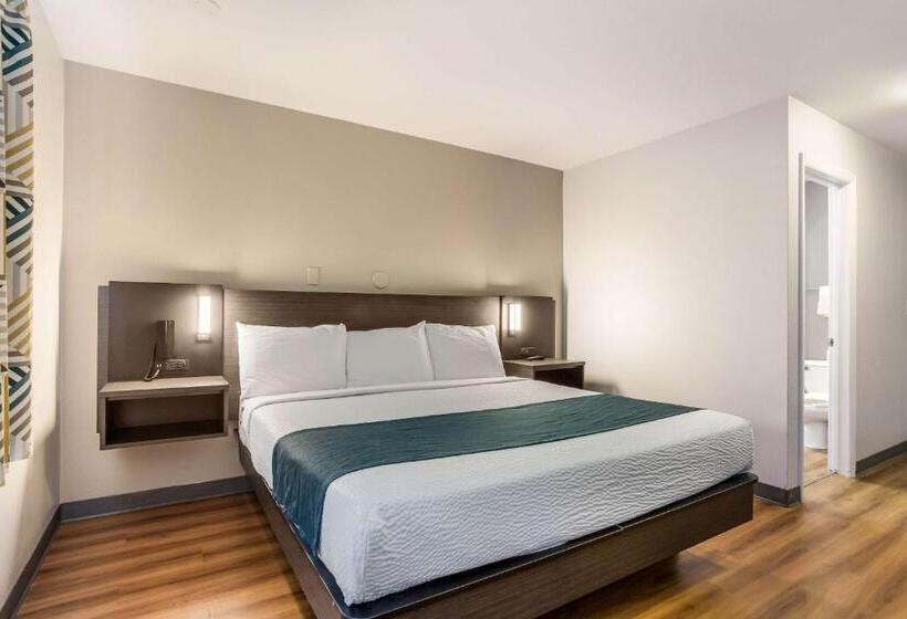 חדר דחוקס עם מיטת קינג, Motel 6 Boise  Airport