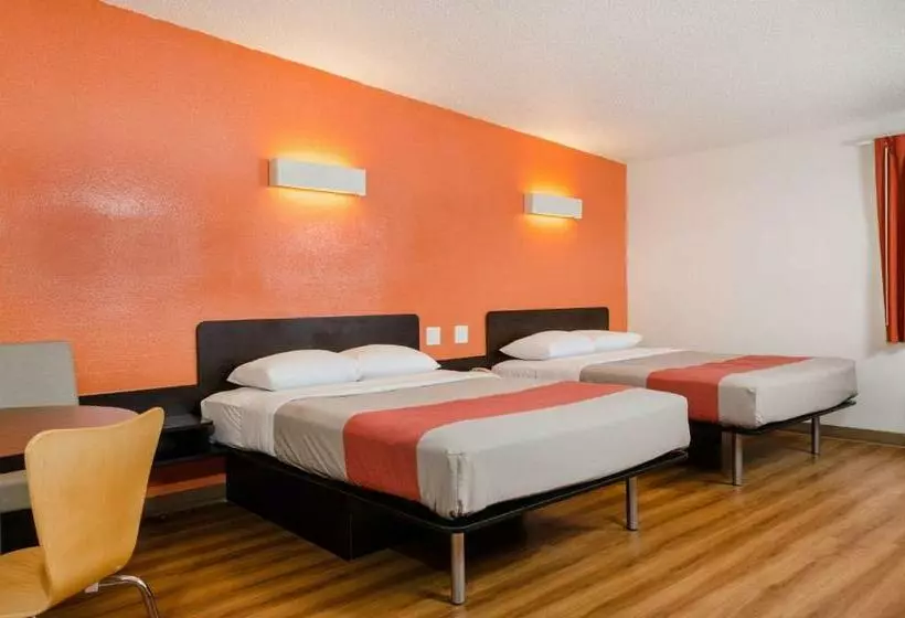 スタンダードルーム, Motel 6merced, Ca