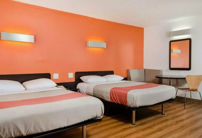 スタンダードルーム, Motel 6merced, Ca