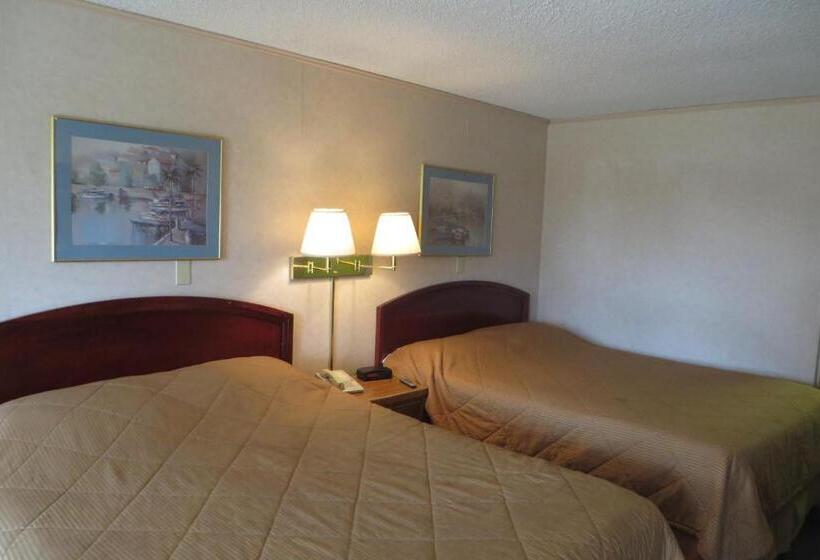 デラックスルーム, Knights Inn Canton