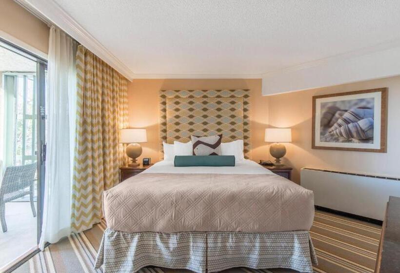 Classic Suite, Omni Hilton Head Oceanfront Resort