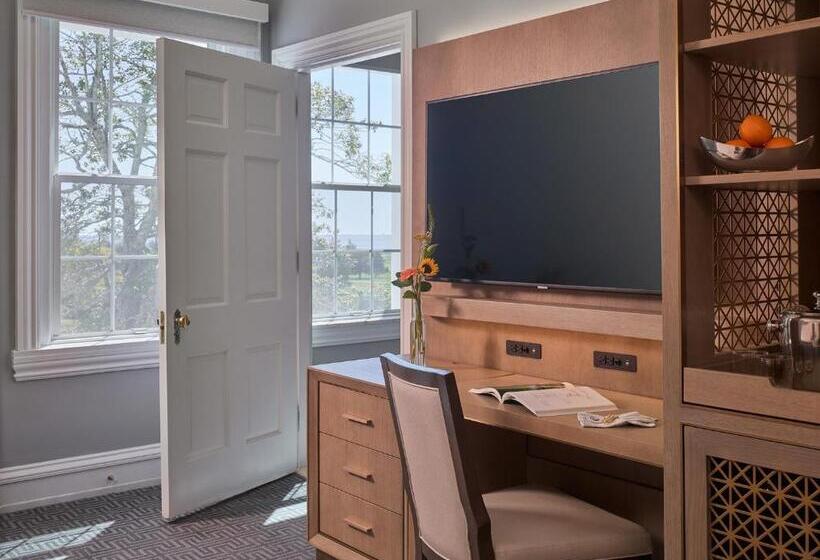 行政房间, Seaview, A Dolce