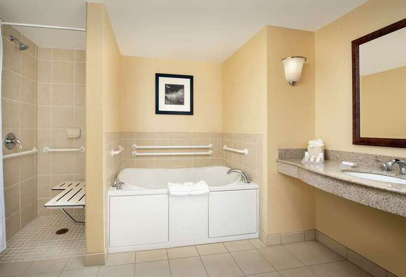 اتاق استاندارد, Hilton Chicago/oak Brook Hills Resort & Conference Center