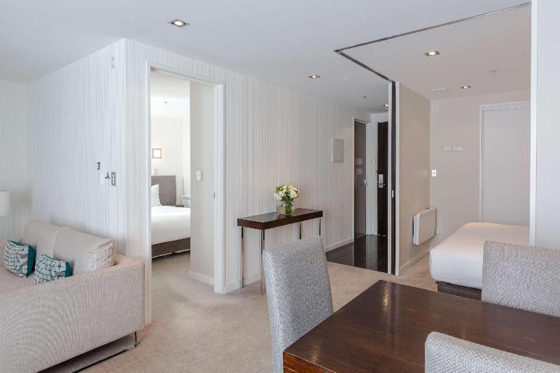 غرفة قياسية سرير كينج لذوى الإحتياجات الخاصة, Best Western Los Angeles Worldport