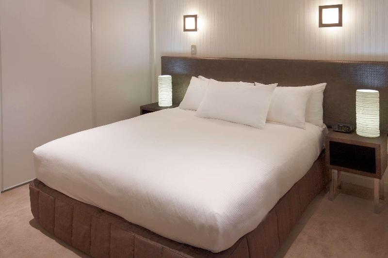 غرفة قياسية سرير كينج لذوى الإحتياجات الخاصة, Best Western Los Angeles Worldport