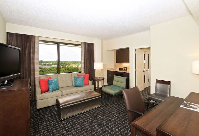 Люкс 2 Спальни, Embassy Suites By Hilton Palm Beach Gardens Pga Boulevard