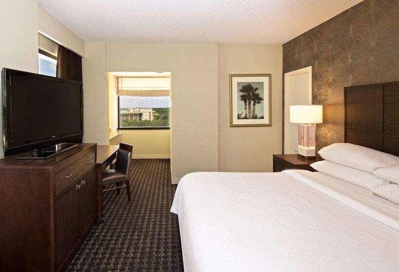 Люкс Premium 2 Спальни, Embassy Suites By Hilton Palm Beach Gardens Pga Boulevard