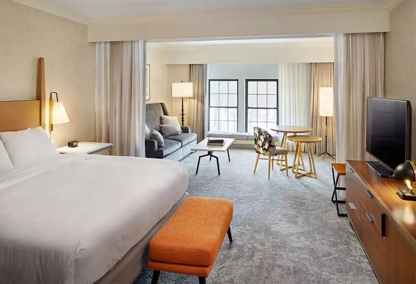 ジュニアスイート, Hilton Pearl River