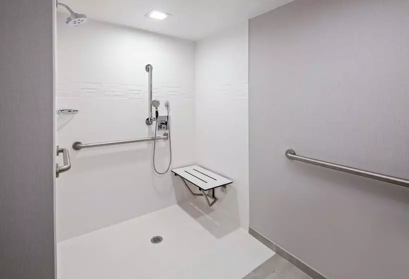 身障者適用スイートルーム, Homewood Suites By Hilton San Diego Central