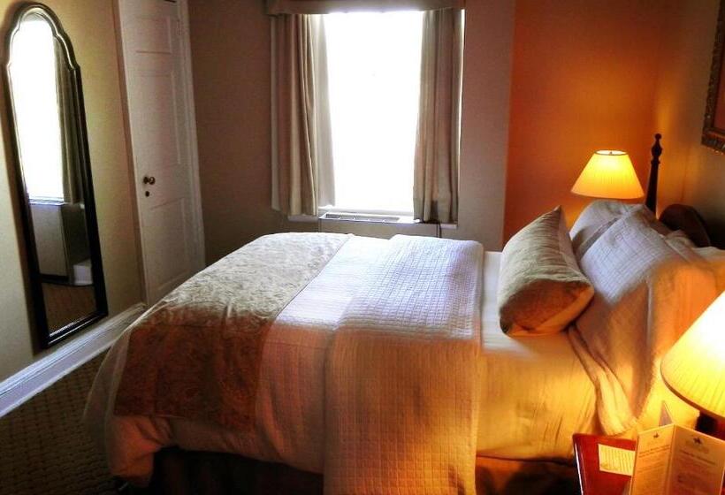 Номер Стандарт, Nassau Inn