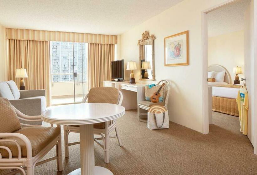 Люкс Боковой Вид на Море, Outrigger Waikiki Paradise