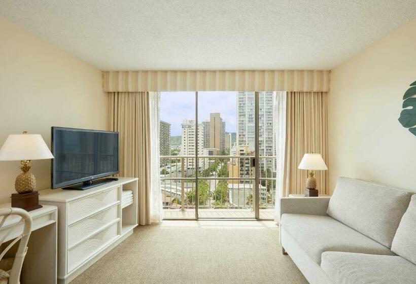 جناح, Outrigger Waikiki Paradise