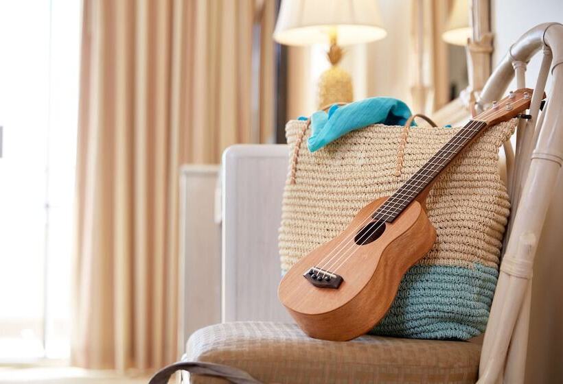 جناح ذو إطلالة جانبية على البحر, Outrigger Waikiki Paradise