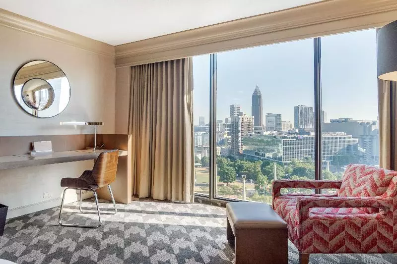 キングサイズベッドのデラックスルーム, Omni Atlanta Hotel At Centennial Park
