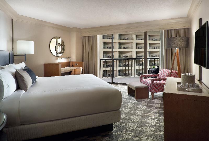 스탠다드 룸 킹사이즈 침대, Omni Atlanta Hotel At Centennial Park