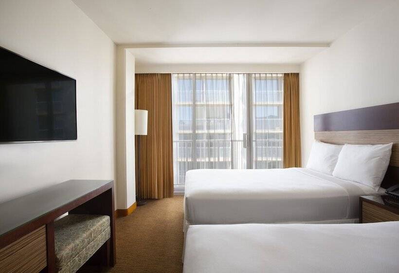 غرفه قياسيه سريرين مزدوجين, Park Shore Waikiki