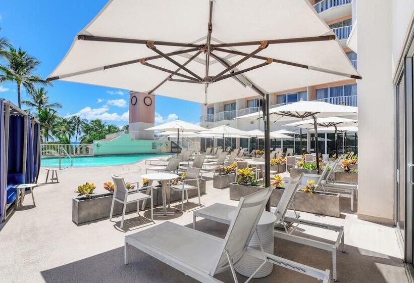 غرفه قياسيه سريرين مزدوجين, Park Shore Waikiki