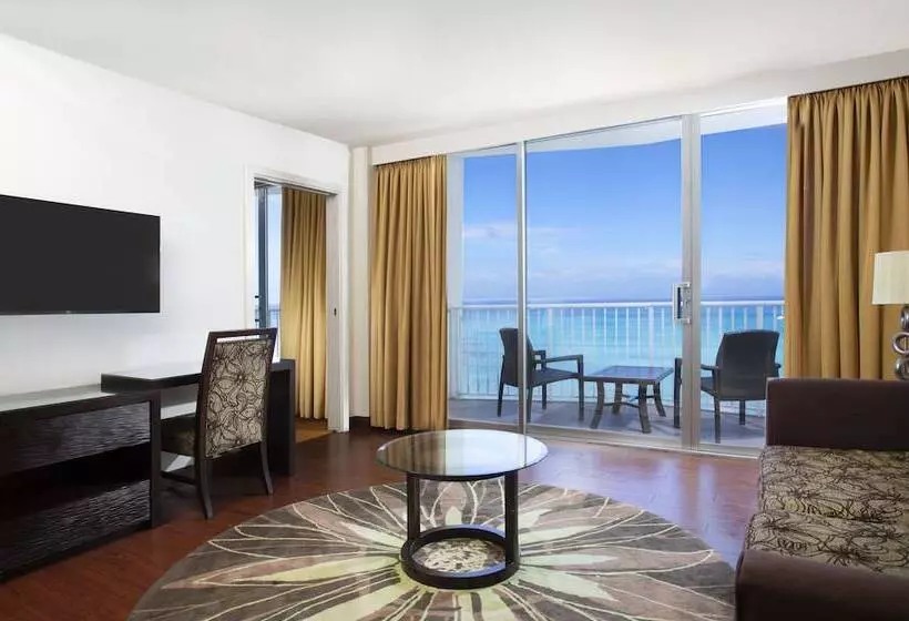 Sviitti Merinäkymä, Park Shore Waikiki