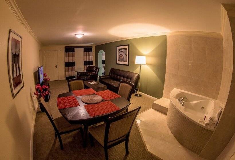 Estudi Deluxe, Ramada By Wyndham Houston Intercontinental Airport East
