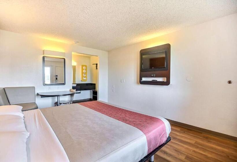 Quarto deluxe, Motel 6oakland, Ca  Embarcadero
