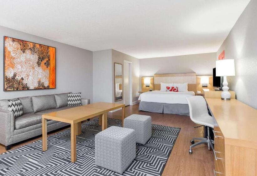 سوئیت جونیور با تخت بزرگ, Wyndham Orlando Resort International Drive