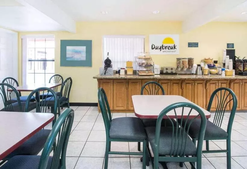 اتاق استاندارد, Days Inn By Wyndham Mcallen