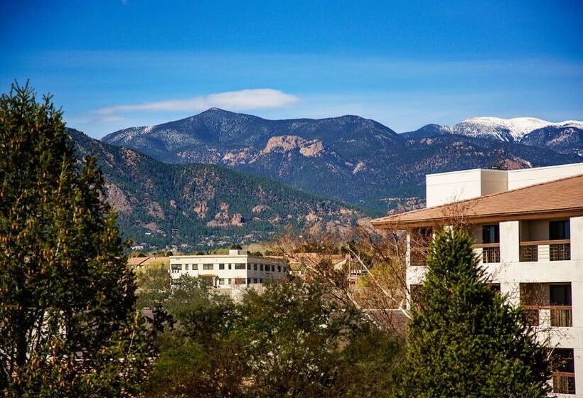 プレジデントスイートルーム, Doubletree By Hilton Colorado Springs