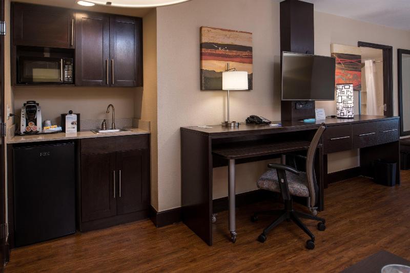 带大床的标准间, Holiday Inn Express & Suites San Antonio Medical Center North, An Ihg