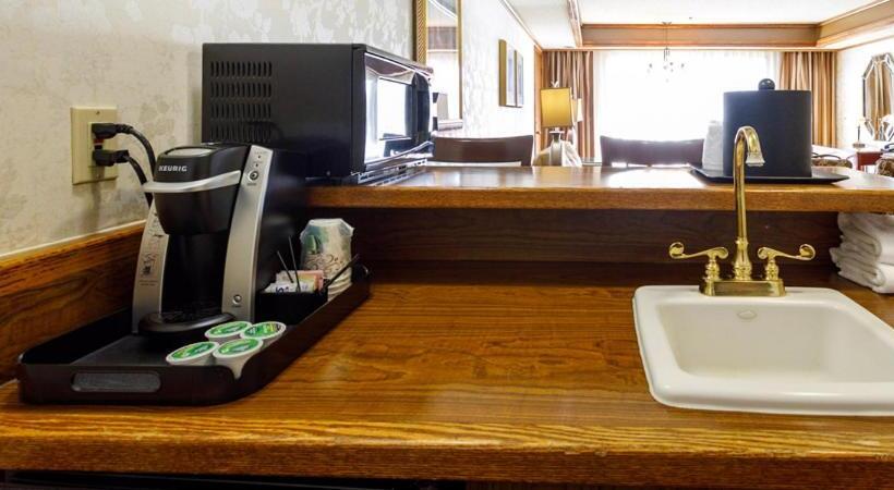 سوییت, Maverick Hotel And Casino By Red Lion Hotels