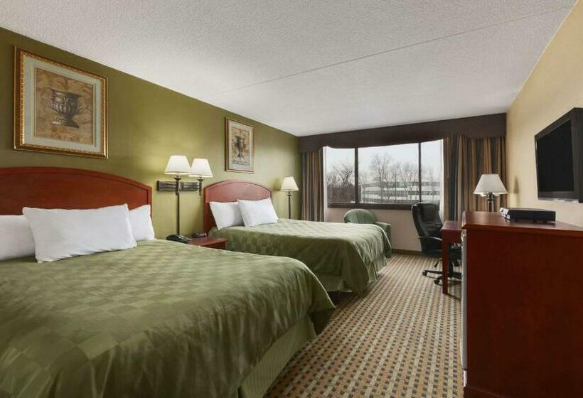 Номер Стандарт, Ramada By Wyndham Rochelle Park Near Paramus