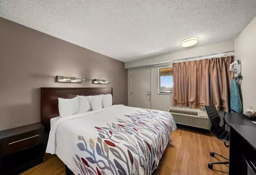 キングサイズベッドのデラックスルーム, Red Roof Inn Dallas  Dfw Airport North