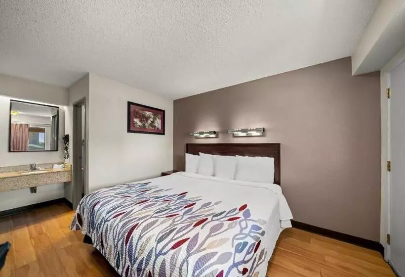 キングサイズベッドのデラックスルーム, Red Roof Inn Dallas  Dfw Airport North