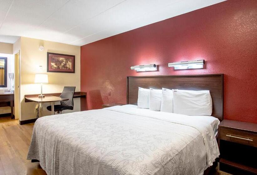 キングサイズベッドのスーペリアルーム, Red Roof Inn Plus+ University At Buffalo   Amherst