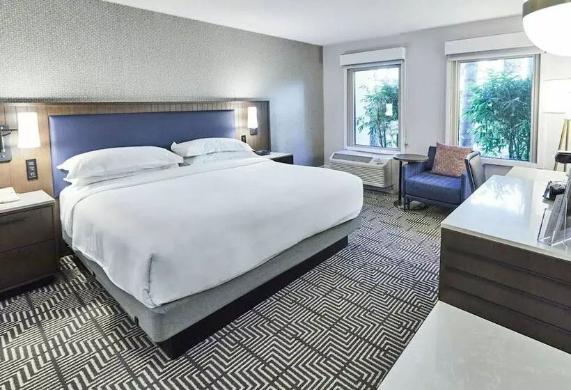 اتاق لوکس, Hotel Riu Plaza Fisherman's Wharf
