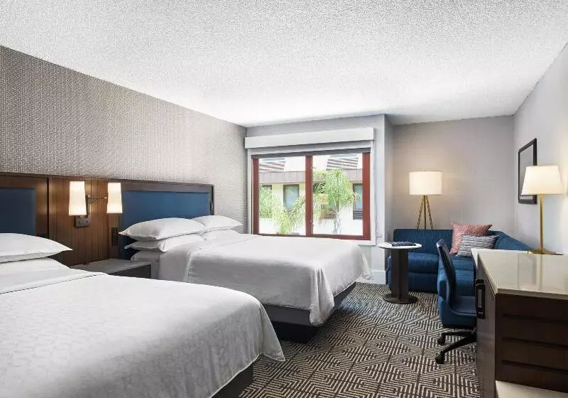 اتاق لوکس, Hotel Riu Plaza Fisherman's Wharf
