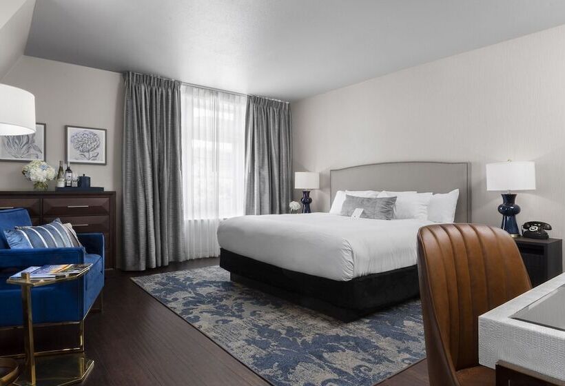 Номер Superior, Seven Gables Inn, St. Louis West, A Tribute Portfolio