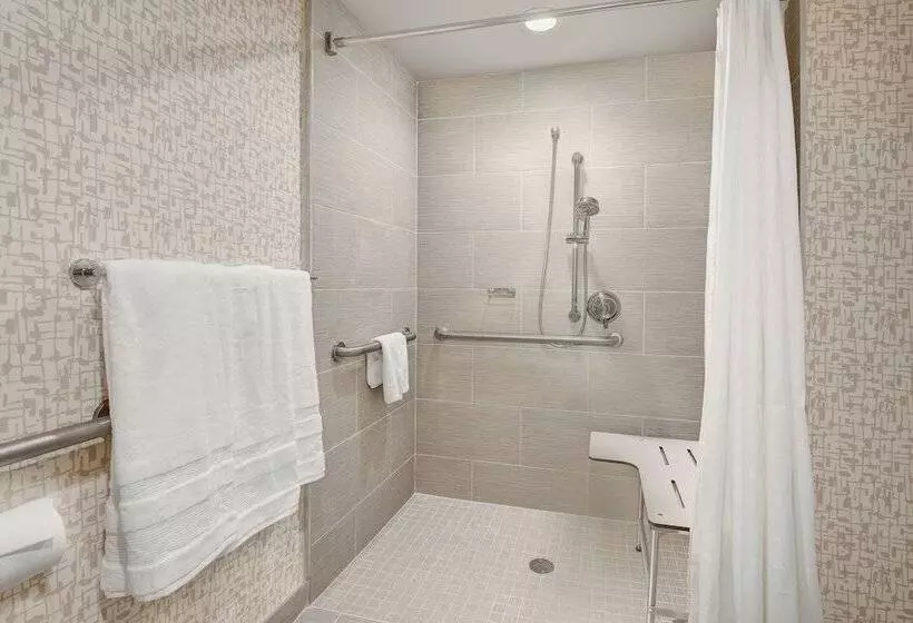 ２ダブルベッドのスタンダードルーム, Sheraton Eatontown