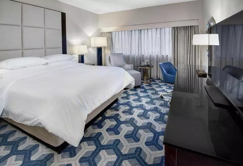 障害者適応デラックスルーム, Sheraton Eatontown