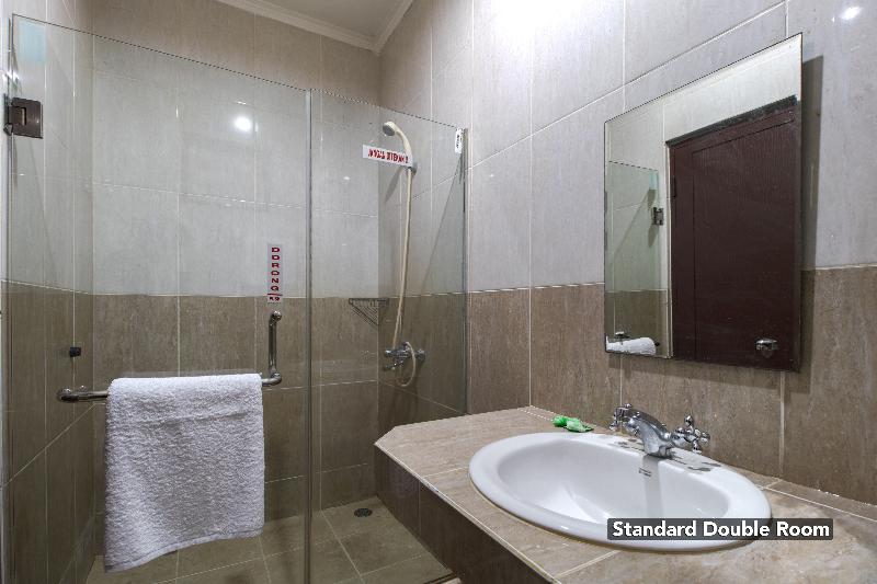 带大床的标准工作室, Sonesta Es Suites Tucson