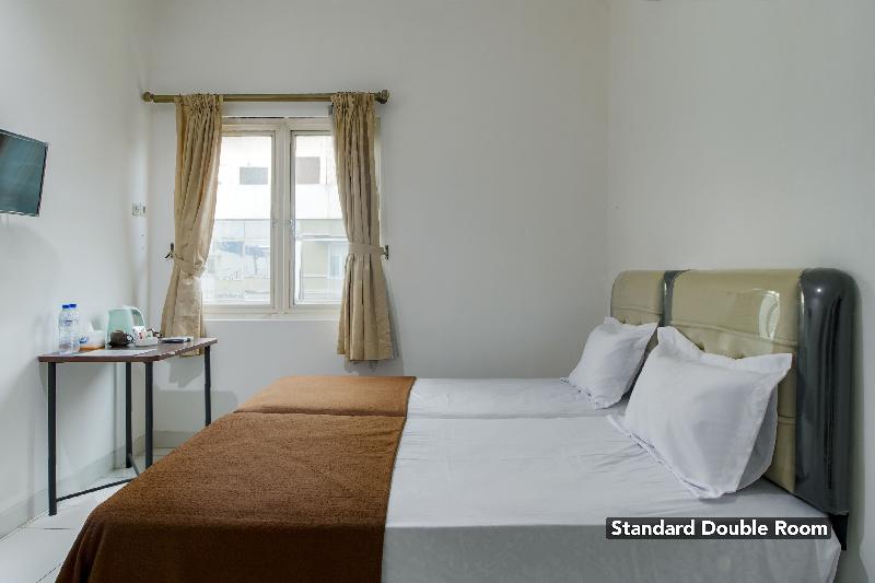 带大床的标准工作室, Sonesta Es Suites Tucson