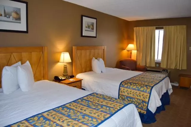 スタンダード4人部屋, Americas Best Value Inn Laredo
