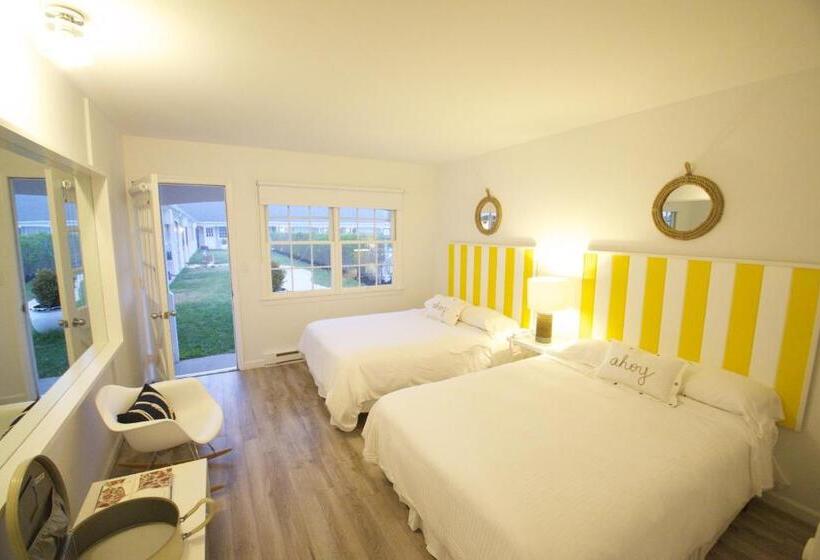 חדר סטנדרט שתי מיטות זוגיות, Capri Southampton